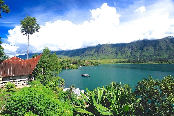 Danau Toba
